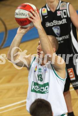 Basketball Bundesliga. Woerthersee Piraten gegen Guessing Knights.   Davor Sattler (Piraten) Klagenfurt, 14.3.2010.
Foto:  Kuess

---
pressefotos, pressefotografie, kuess, qs, qspictures, sport, bild, bilder, bilddatenbank