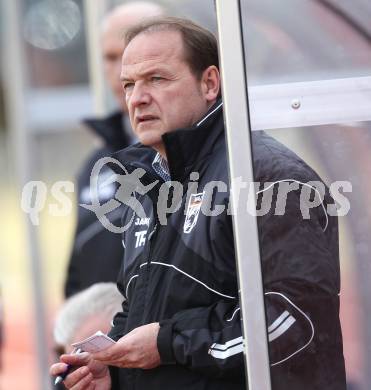 Fussball. Regionalliga. WAC/St. Andrae gegen SV Bad Aussee.  Trainer Hans-Peter Buchleitner (WAC/St. Andrae). Wolfsberg, 13.3.2010. 
Foto: Kuess

---
pressefotos, pressefotografie, kuess, qs, qspictures, sport, bild, bilder, bilddatenbank