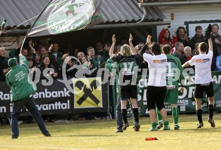 Fussball Regionalliga. SC St. Stefan/Lav. gegen SK St. Andrae/Lavanttal. Jubel (St. Stefan). Klagenfurt, 20.3.2010.
Foto: Kuess
---
pressefotos, pressefotografie, kuess, qs, qspictures, sport, bild, bilder, bilddatenbank