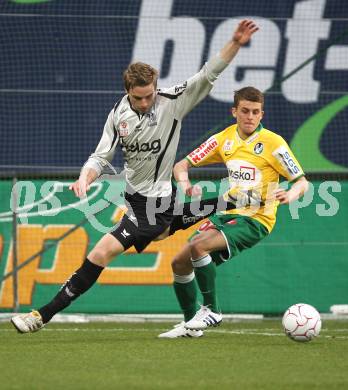 Fussball Bundesliga. SK Austria Kaernten gegen SV Josko Ried. Michael Sollbauer (Kaernten), Philipp Huspek (Ried). Klagenfurt, am 20.3.2010.
Foto: Kuess
---
pressefotos, pressefotografie, kuess, qs, qspictures, sport, bild, bilder, bilddatenbank