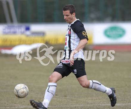 Fussball. Regionalliga. WAC/St. Andrae gegen SV Bad Aussee.  Thomas Pirker (WAC/St. Andrae). Wolfsberg, 13.3.2010. 
Foto: Kuess

---
pressefotos, pressefotografie, kuess, qs, qspictures, sport, bild, bilder, bilddatenbank