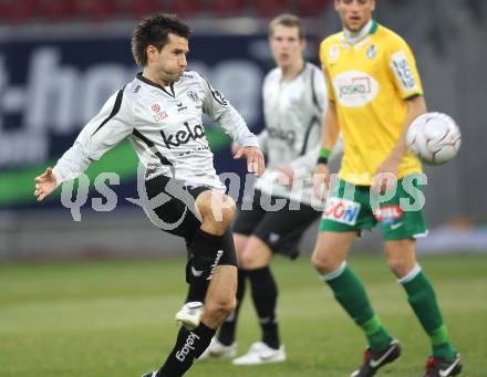 Fussball Bundesliga. SK Austria Kaernten gegen SV Josko Ried. Luka Elsner (Kaernten). Klagenfurt, am 20.3.2010.
Foto: Kuess
---
pressefotos, pressefotografie, kuess, qs, qspictures, sport, bild, bilder, bilddatenbank