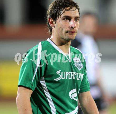 Fussball Regionalliga. SK St. Andrae/Lavanttal gegen FC Superfund Pasching. Marc Sand (Pasching). Wolfsberg, 26.3.2010.
Foto: Kuess
---
pressefotos, pressefotografie, kuess, qs, qspictures, sport, bild, bilder, bilddatenbank