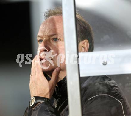 Fussball Regionalliga. SK St. Andrae/Lavanttal gegen FC Superfund Pasching. Trainer Hans-Peter Buchleitner (St. Andrae/Lavanttal). Wolfsberg, 26.3.2010.
Foto: Kuess
---
pressefotos, pressefotografie, kuess, qs, qspictures, sport, bild, bilder, bilddatenbank