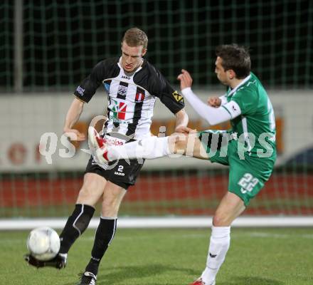 Fussball Regionalliga. SK St. Andrae/Lavanttal gegen FC Superfund Pasching. Daniel Karl Oberlaender,  (St. Andrae/Lavanttal), Marcel Ketelaer (Pasching). Wolfsberg, 26.3.2010.
Foto: Kuess
---
pressefotos, pressefotografie, kuess, qs, qspictures, sport, bild, bilder, bilddatenbank