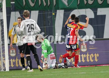 Fussball Bundesliga. SK Austria Kaernten gegen SK Rapid Wien. Jubel (Rapid). Klagenfurt, am 27.3.2010.
Foto: Kuess
---
pressefotos, pressefotografie, kuess, qs, qspictures, sport, bild, bilder, bilddatenbank