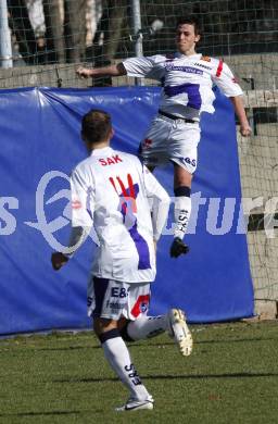 Fussball Regionalliga. SAK gegen Flavia Solva. Torjubel Darjan Aleksic (SAK), . Klagenfurt, am 27.3.2010.
Foto: Kuess
---
pressefotos, pressefotografie, kuess, qs, qspictures, sport, bild, bilder, bilddatenbank