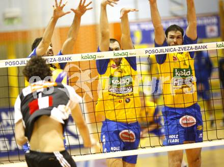 Volleyball. MEVZA. SK Aich/Dob gegen hotVolleys. SMUC Tomislav, KENDEROV Ivo, SLATINSEK David (Aich/Dob). Prevalje, 27.3.2010.
Foto: Kuess 

---
pressefotos, pressefotografie, kuess, qs, qspictures, sport, bild, bilder, bilddatenbank