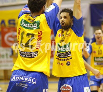 Volleyball. MEVZA. SK Aich/Dob gegen hotVolleys. Jubel BENCZ Milan, SMUC Tomislav (Aich/Dob). Prevalje, 27.3.2010.
Foto: Kuess 

---
pressefotos, pressefotografie, kuess, qs, qspictures, sport, bild, bilder, bilddatenbank