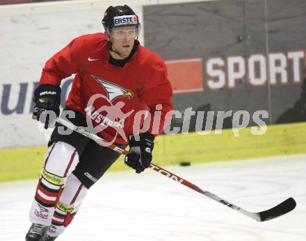 Eishockey. Training Nationalteam Oesterreich. Mickey Elick (VSV). Klagenfurt, am 29.3.2010.
Foto: Kuess
---
pressefotos, pressefotografie, kuess, qs, qspictures, sport, bild, bilder, bilddatenbank