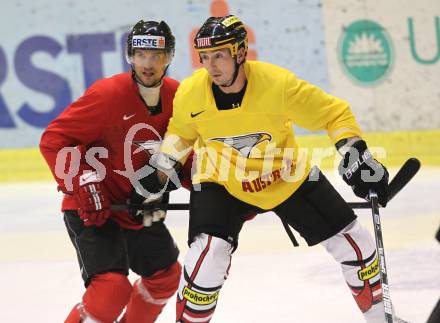 Eishockey. Training Nationalteam Oesterreich. Gregor Hager (KAC), Darcy Werenka (Vienna Capitals). Klagenfurt, am 29.3.2010.
Foto: Kuess
---
pressefotos, pressefotografie, kuess, qs, qspictures, sport, bild, bilder, bilddatenbank