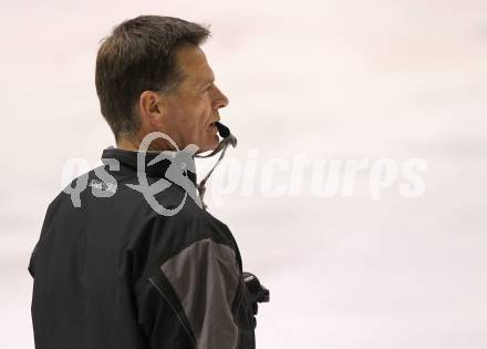 Eishockey. Training Nationalteam Oesterreich. Trainer Bill Gilligan. Klagenfurt, am 29.3.2010.
Foto: Kuess
---
pressefotos, pressefotografie, kuess, qs, qspictures, sport, bild, bilder, bilddatenbank