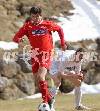 Fussball 1. Klasse D. DSG Sele/Zell gegen SC Globasnitz. Adnan Bajric (Zell). Zell Pfarre, am 28.3.2010.
Foto: Kuess
---
pressefotos, pressefotografie, kuess, qs, qspictures, sport, bild, bilder, bilddatenbank