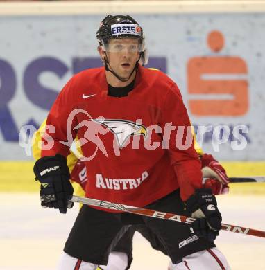 Eishockey. Training Nationalteam Oesterreich. Mickey Elick (VSV). Klagenfurt, am 29.3.2010.
Foto: Kuess
---
pressefotos, pressefotografie, kuess, qs, qspictures, sport, bild, bilder, bilddatenbank