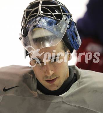 Eishockey. Training Nationalteam Oesterreich. Bernhard Starkbaum (VSV). Klagenfurt, am 29.3.2010.
Foto: Kuess
---
pressefotos, pressefotografie, kuess, qs, qspictures, sport, bild, bilder, bilddatenbank