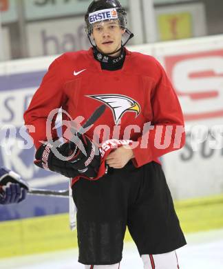 Eishockey. Training Nationalteam Oesterreich. Thomas Raffl (Lulea). Klagenfurt, am 29.3.2010.
Foto: Kuess
---
pressefotos, pressefotografie, kuess, qs, qspictures, sport, bild, bilder, bilddatenbank