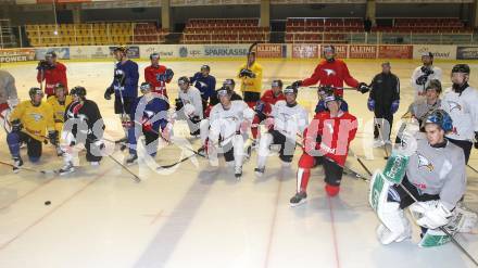 Eishockey Nationalteam Oesterreich. Training. Klagenfurt, am 29.3.2010.
Foto: Kuess
---
pressefotos, pressefotografie, kuess, qs, qspictures, sport, bild, bilder, bilddatenbank