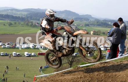 Motorsport, Austrian Cross Country. ACC. Enduro. Siegi Bauer. 
Mairist, am 1.5.2009.
Foto: Kuess

---
pressefotos, pressefotografie, kuess, qs, qspictures, sport, bild, bilder, bilddatenbank