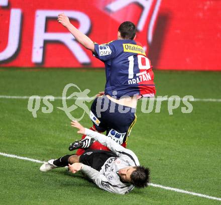 Fussball. OEFB Stiegl Cup. SK Austria Kelag Kaernten  gegen Rapid Wien. Luka Elsner, (Austria Kaernten), Christopher Drazan (Rapid Wien). Klagenfurt, 31.3.2010. 
Foto: Kuess

---
pressefotos, pressefotografie, kuess, qs, qspictures, sport, bild, bilder, bilddatenbank