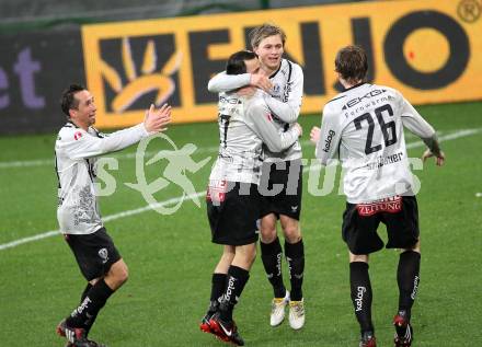 Fussball. OEFB Stiegl Cup. SK Austria Kelag Kaernten  gegen Rapid Wien. Torjubel Matthias Dollinger, Leonhard Kaufmann, Stefan Hierlaender, Michael Sollbauer (Austria Kaernten). Klagenfurt, 31.3.2010. 
Foto: Kuess

---
pressefotos, pressefotografie, kuess, qs, qspictures, sport, bild, bilder, bilddatenbank