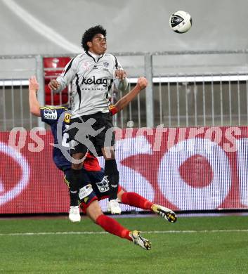 Fussball. OEFB Stiegl Cup. SK Austria Kelag Kaernten  gegen Rapid Wien. Sandro ferreira Da Silva, (Austria Kaernten), Andreas Dober (Rapid Wien). Klagenfurt, 31.3.2010. 
Foto: Kuess

---
pressefotos, pressefotografie, kuess, qs, qspictures, sport, bild, bilder, bilddatenbank