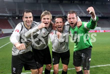 Fussball. OEFB Stiegl Cup. SK Austria Kelag Kaernten  gegen Rapid Wien.  Torjubel  Leonhard Kaufmann, , Stefan Hierlaender, Matthias Dollinger, Andreas Schranz (Austria Kaernten), (Rapid Wien). Klagenfurt, 31.3.2010. 
Foto: Kuess

---
pressefotos, pressefotografie, kuess, qs, qspictures, sport, bild, bilder, bilddatenbank