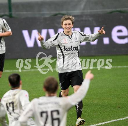 Fussball. OEFB Stiegl Cup. SK Austria Kelag Kaernten  gegen Rapid Wien. Jubel Stefan Hierlaender (Austria Kaernten). Klagenfurt, 31.3.2010. 
Foto: Kuess

---
pressefotos, pressefotografie, kuess, qs, qspictures, sport, bild, bilder, bilddatenbank