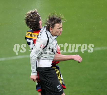 Fussball. OEFB Stiegl Cup. SK Austria Kelag Kaernten  gegen Rapid Wien. Stefan Hierlaender, (Austria Kaernten), Ragnvald Soma (Rapid Wien). Klagenfurt, 31.3.2010. 
Foto: Kuess

---
pressefotos, pressefotografie, kuess, qs, qspictures, sport, bild, bilder, bilddatenbank