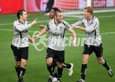 Fussball. OEFB Stiegl Cup. SK Austria Kelag Kaernten  gegen Rapid Wien. Torjubel Kaernten. Klagenfurt, 31.3.2010. 
Foto: Kuess

---
pressefotos, pressefotografie, kuess, qs, qspictures, sport, bild, bilder, bilddatenbank