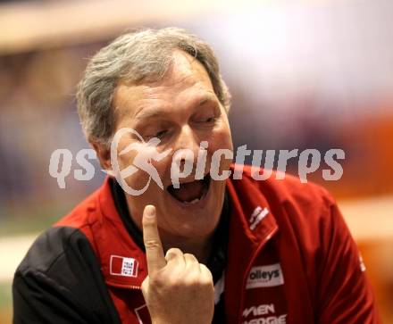 Volleyball. AVL-Halbfinale. SK Posojilnica Aich/Dob gegen hotVolleys. Trainer PRIELOZNY Igor (hotVolleys). Prevalje, 1.4.2010
Foto: Kuess 

---
pressefotos, pressefotografie, kuess, qs, qspictures, sport, bild, bilder, bilddatenbank