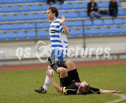 Fussball. Kaerntner Liga. VSV gegen SVG Bleiburg. Banic Luka (VSV), Wriessnig Daniel (Bleiburg).
Villach, 3.4.2010.
Foto: Kuess

---
pressefotos, pressefotografie, kuess, qs, qspictures, sport, bild, bilder, bilddatenbank