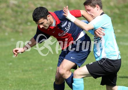 Fussball 1. Klasse C. SC Ulrichsberg gegen SGA Sirnitz. Ramazan Guerkan (Ulrichsberg), Benjamin Reibnegger (Sirnitz). St. Peter am Bichl, am 3.4.2010.
Foto: Kuess
---
pressefotos, pressefotografie, kuess, qs, qspictures, sport, bild, bilder, bilddatenbank