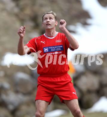 Fussball 1. Klasse D. DSG Sele/Zell gegen SC Globasnitz. Alois Sadjak (Zell). Zell Pfarre, am 28.3.2010.
Foto: Kuess
---
pressefotos, pressefotografie, kuess, qs, qspictures, sport, bild, bilder, bilddatenbank