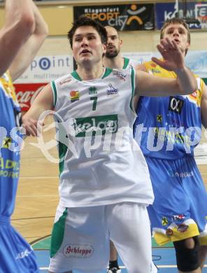 Basketball Bundesliga. Woerthersee Piraten gegen UBC St. Poelten. Bernhard Weber  (Piraten). Klagenfurt, 3.4.2010.
Foto:  Kuess

---
pressefotos, pressefotografie, kuess, qs, qspictures, sport, bild, bilder, bilddatenbank