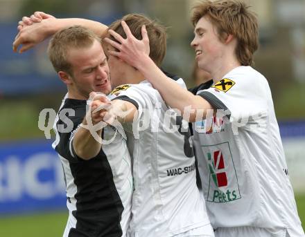 Fussball. Kaerntner Liga. ATSV Wolfsberg gegen SK St. Andrae/Lavanttal 1b.  Torjubel  (St. Andrae). Wolfsberg, 5.4.2010.
Foto: Kuess
---
pressefotos, pressefotografie, kuess, qs, qspictures, sport, bild, bilder, bilddatenbank