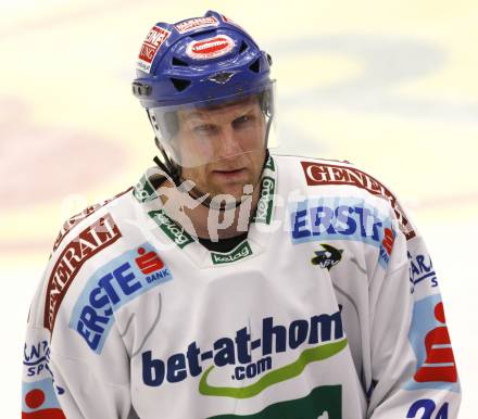 EBEL. Eishockey Bundesliga. EC Pasut VSV gegen Graz 99ers. Guenther Lanzinger (VSV). Villach, am 15.1.2010.
Foto: Kuess 


---
pressefotos, pressefotografie, kuess, qs, qspictures, sport, bild, bilder, bilddatenbank