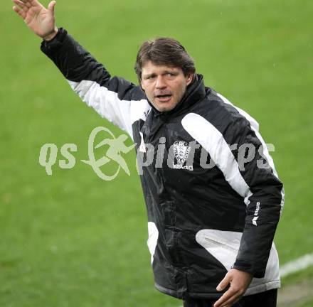 Fussball. OEFB Stiegl Cup. SK Austria Kelag Kaernten  gegen Rapid Wien. Co-Trainer Hannes Reinmayr (Austria Kaernten). Klagenfurt, 31.3.2010. 
Foto: Kuess

---
pressefotos, pressefotografie, kuess, qs, qspictures, sport, bild, bilder, bilddatenbank