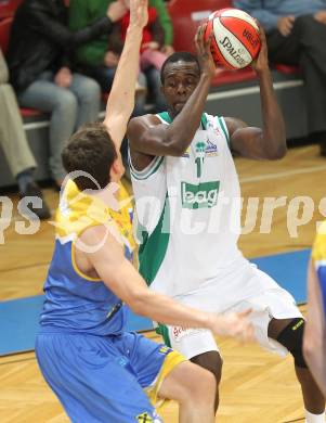 Basketball Bundesliga. Woerthersee Piraten gegen UBC St. Poelten. Phil McCandies  (Piraten). Klagenfurt, 3.4.2010.
Foto:  Kuess

---
pressefotos, pressefotografie, kuess, qs, qspictures, sport, bild, bilder, bilddatenbank