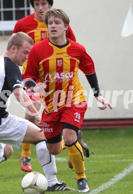 Fussball. Kaerntner Liga. ATSV Wolfsberg gegen SK St. Andrae/Lavanttal 1b.  Wolfgang Manfred Rader (Wolfsberg). Wolfsberg, 5.4.2010.
Foto: Kuess
---
pressefotos, pressefotografie, kuess, qs, qspictures, sport, bild, bilder, bilddatenbank