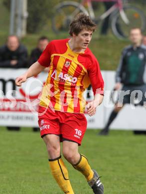 Fussball. Kaerntner Liga. ATSV Wolfsberg gegen SK St. Andrae/Lavanttal 1b.  Florian Rabensteiner (Wolfsberg). Wolfsberg, 5.4.2010.
Foto: Kuess
---
pressefotos, pressefotografie, kuess, qs, qspictures, sport, bild, bilder, bilddatenbank