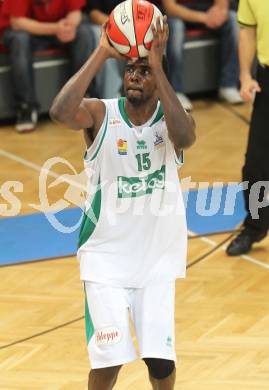 Basketball Bundesliga. Woerthersee Piraten gegen UBC St. Poelten. Phil McCandies  (Piraten). Klagenfurt, 3.4.2010.
Foto:  Kuess

---
pressefotos, pressefotografie, kuess, qs, qspictures, sport, bild, bilder, bilddatenbank