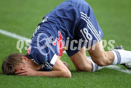Fussball. Bundesliga. SK Austria Kelag Kaernten  gegen Red Bull Salzburg. Dusan Svento (Salzburg). Klagenfurt, 10.4.2010. 
Foto: Kuess

---
pressefotos, pressefotografie, kuess, qs, qspictures, sport, bild, bilder, bilddatenbank