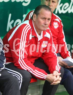 Fussball. Bundesliga. SK Austria Kelag Kaernten  gegen Red Bull Salzburg. Huub Stevens (Salzburg). Klagenfurt, 10.4.2010. 
Foto: Kuess

---
pressefotos, pressefotografie, kuess, qs, qspictures, sport, bild, bilder, bilddatenbank