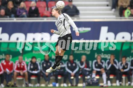 Fussball. Bundesliga. SK Austria Kelag Kaernten  gegen Red Bull Salzburg. Stefan Hierlaender (Austria Kaernten). Klagenfurt, 10.4.2010. 
Foto: Kuess

---
pressefotos, pressefotografie, kuess, qs, qspictures, sport, bild, bilder, bilddatenbank