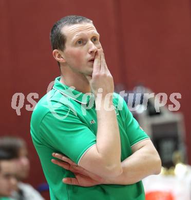 Basketball. 2. Bundesliga. Final Four. KOS KLagenfurt gegen Dornbirn. Trainer Matic Vidic (KOS). Klagenfurt, am 11.4.2010.
Foto: Kuess
---
pressefotos, pressefotografie, kuess, qs, qspictures, sport, bild, bilder, bilddatenbank