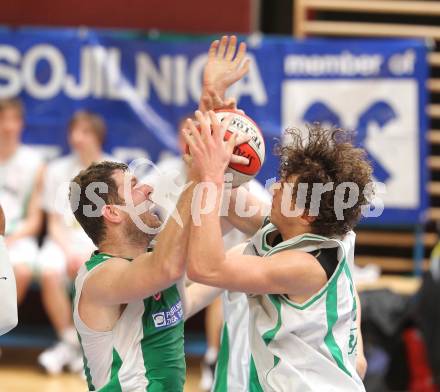 Basketball. 2. Bundesliga. Final Four. KOS KLagenfurt gegen Dornbirn. Juergen Mader (KOS). Klagenfurt, am 11.4.2010.
Foto: Kuess
---
pressefotos, pressefotografie, kuess, qs, qspictures, sport, bild, bilder, bilddatenbank