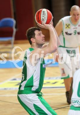 Basketball. 2. Bundesliga. Final Four. KOS KLagenfurt gegen Dornbirn. Juergen Mader (KOS). Klagenfurt, am 11.4.2010.
Foto: Kuess
---
pressefotos, pressefotografie, kuess, qs, qspictures, sport, bild, bilder, bilddatenbank