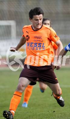 Fussball. Kaerntner Liga. VSV gegen SV Spittal/Drau.  Jurakic Ivan (Spittal). Villach, 17.4.2010. 
Foto: Kuess

---
pressefotos, pressefotografie, kuess, qs, qspictures, sport, bild, bilder, bilddatenbank