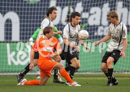 Fussball. Bundesliga. SK Austria Kelag Kaernten gegen FK Austria Wien.  Jocelyn Blanchard, Luka Elsner, Peter Pucker, (Austria Kaernten), Thomas Jun (Wien). Klagenfurt, 17.4.2010. 
Foto: Kuess

---
pressefotos, pressefotografie, kuess, qs, qspictures, sport, bild, bilder, bilddatenbank