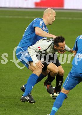 Fussball OEFB Stiegl Cup. SK Austria Kaernten gegen SC Magna Wr. Neustadt. Matthias Dollinger (Kaernten), Petr Johana (Wr. Neustadt). Klagenfurt, am 20.4.2010.
Foto: Kuess
---
pressefotos, pressefotografie, kuess, qs, qspictures, sport, bild, bilder, bilddatenbank